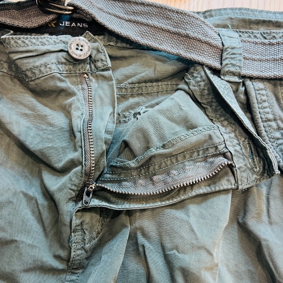 XRay Jeans Belted Double Pocket Bermuda Cargo Shorts Mens size 52 grey green NWT - Picture 12 of 16